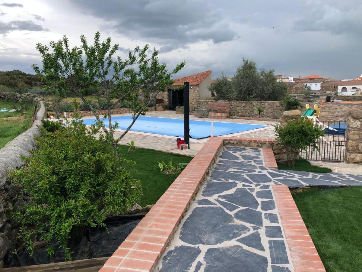Casa - Apartamento Rural La Tahona Del Abuelo Plasenzuela ภายนอก รูปภาพ