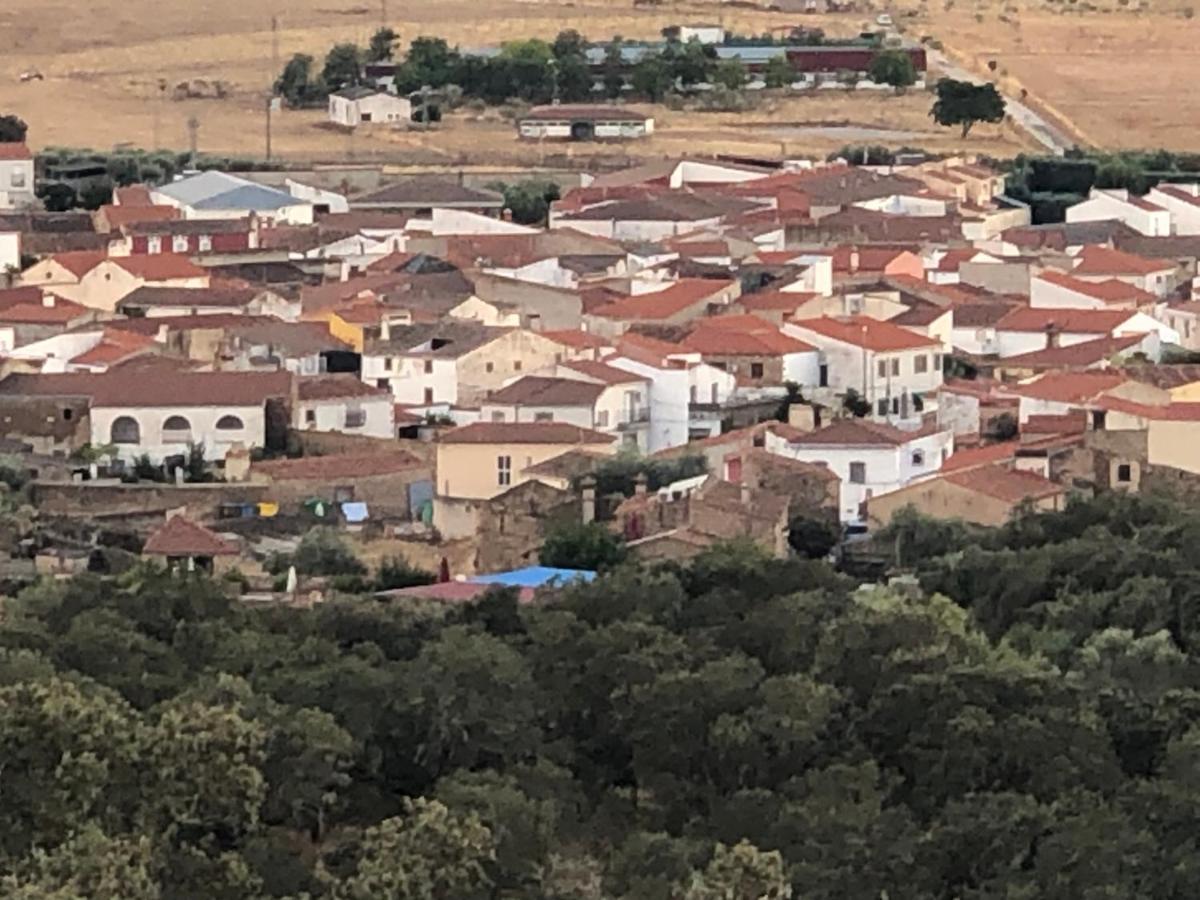 Casa - Apartamento Rural La Tahona Del Abuelo Plasenzuela ภายนอก รูปภาพ